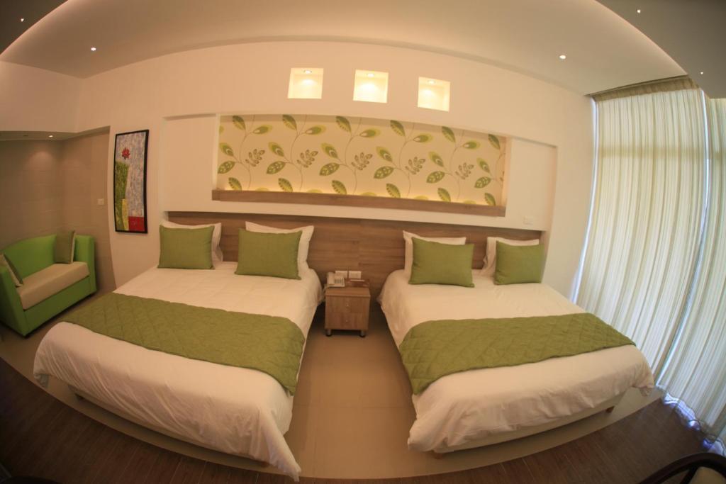 Sawary Beach Hotel Batroûn Стая снимка
