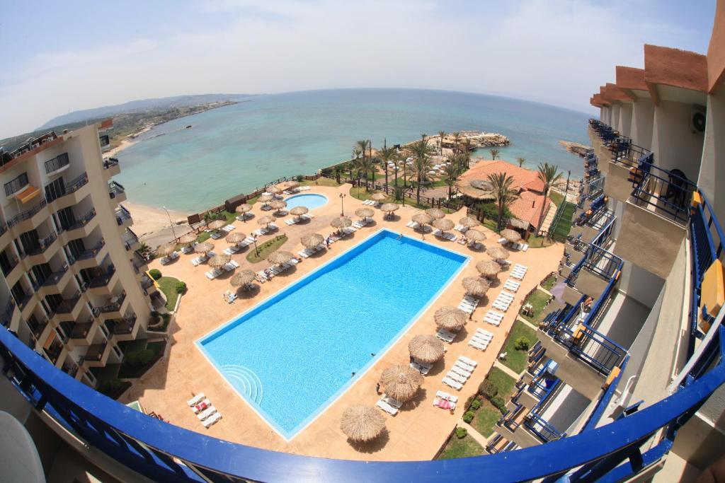 Sawary Beach Hotel Batroûn Стая снимка